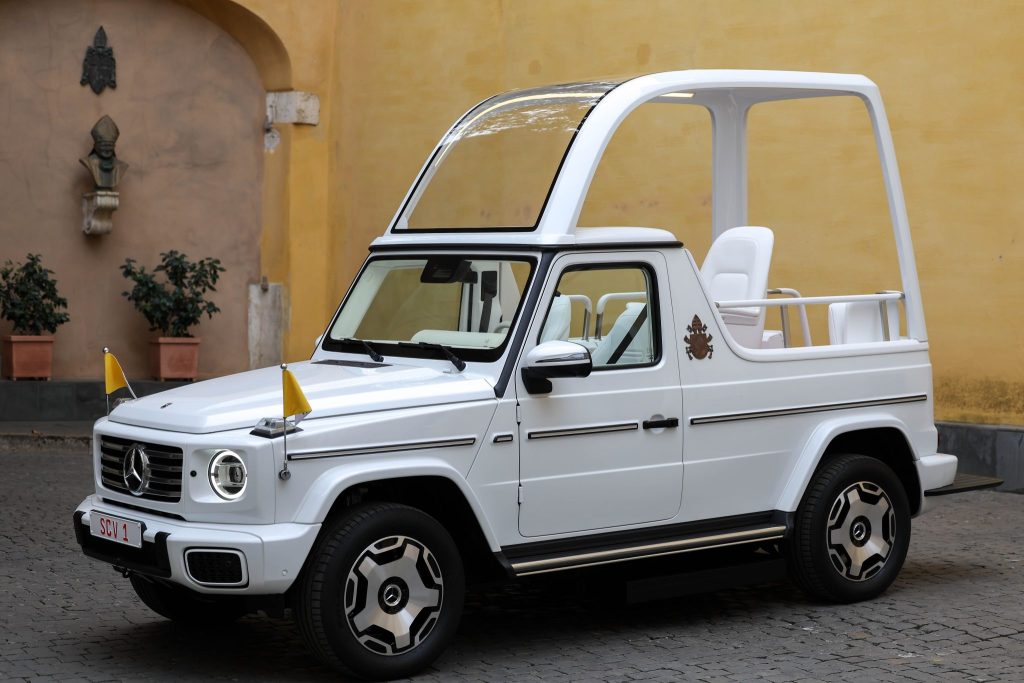 Autos regalados Papa