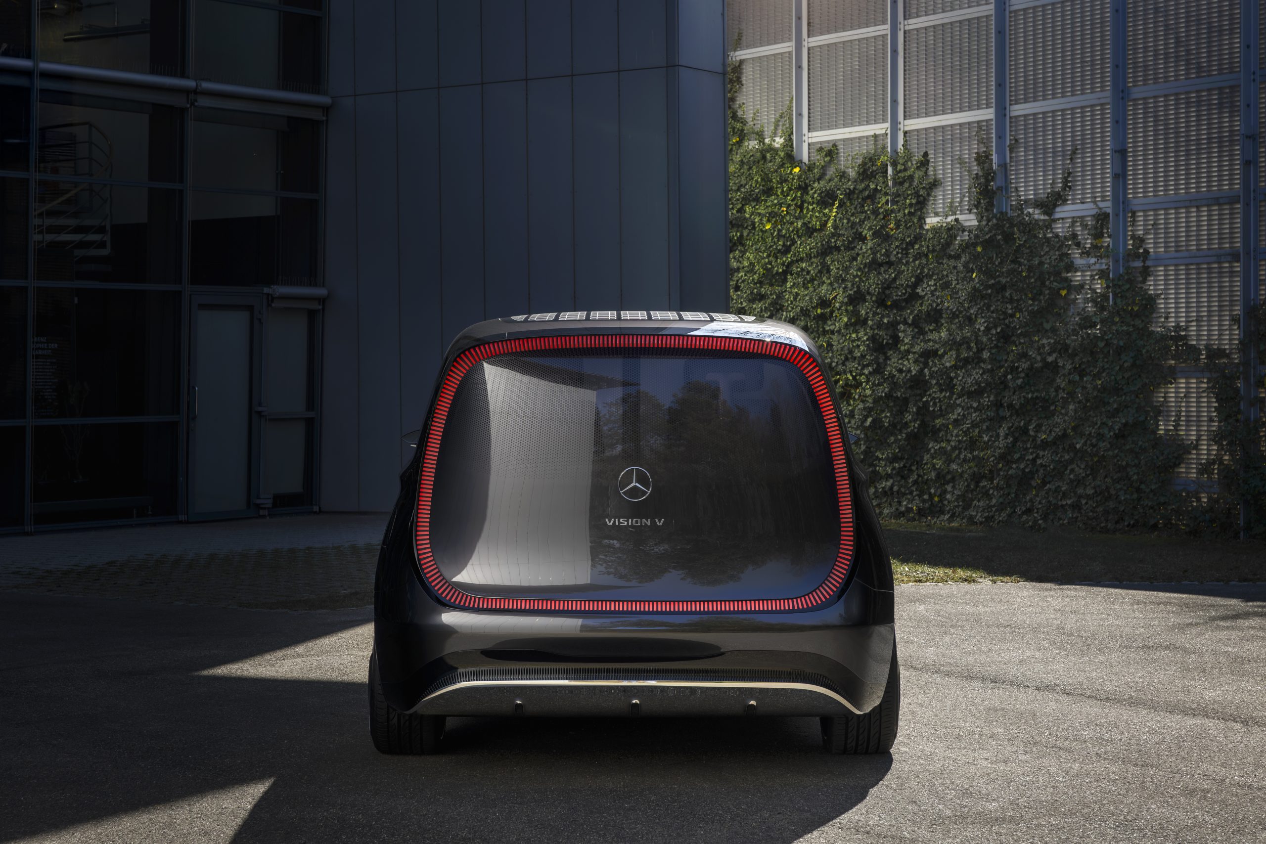 Mercedes Benz Vision V