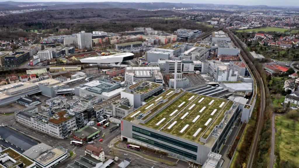  Zuffenhausen: 75 años fabricando autos Porsche