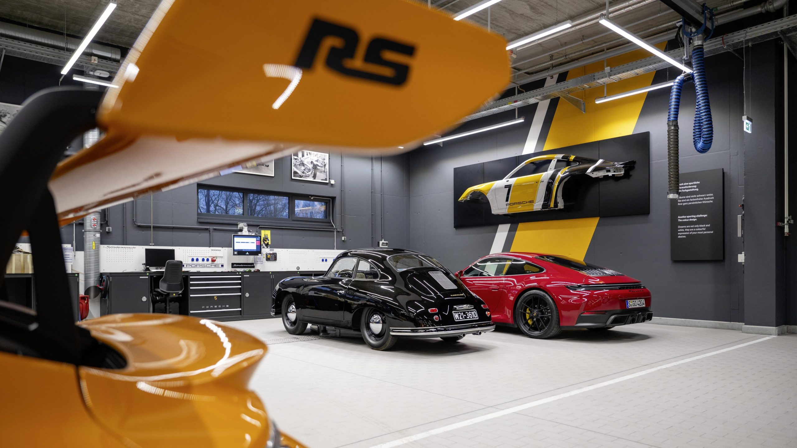  Zuffenhausen: 75 años fabricando autos Porsche