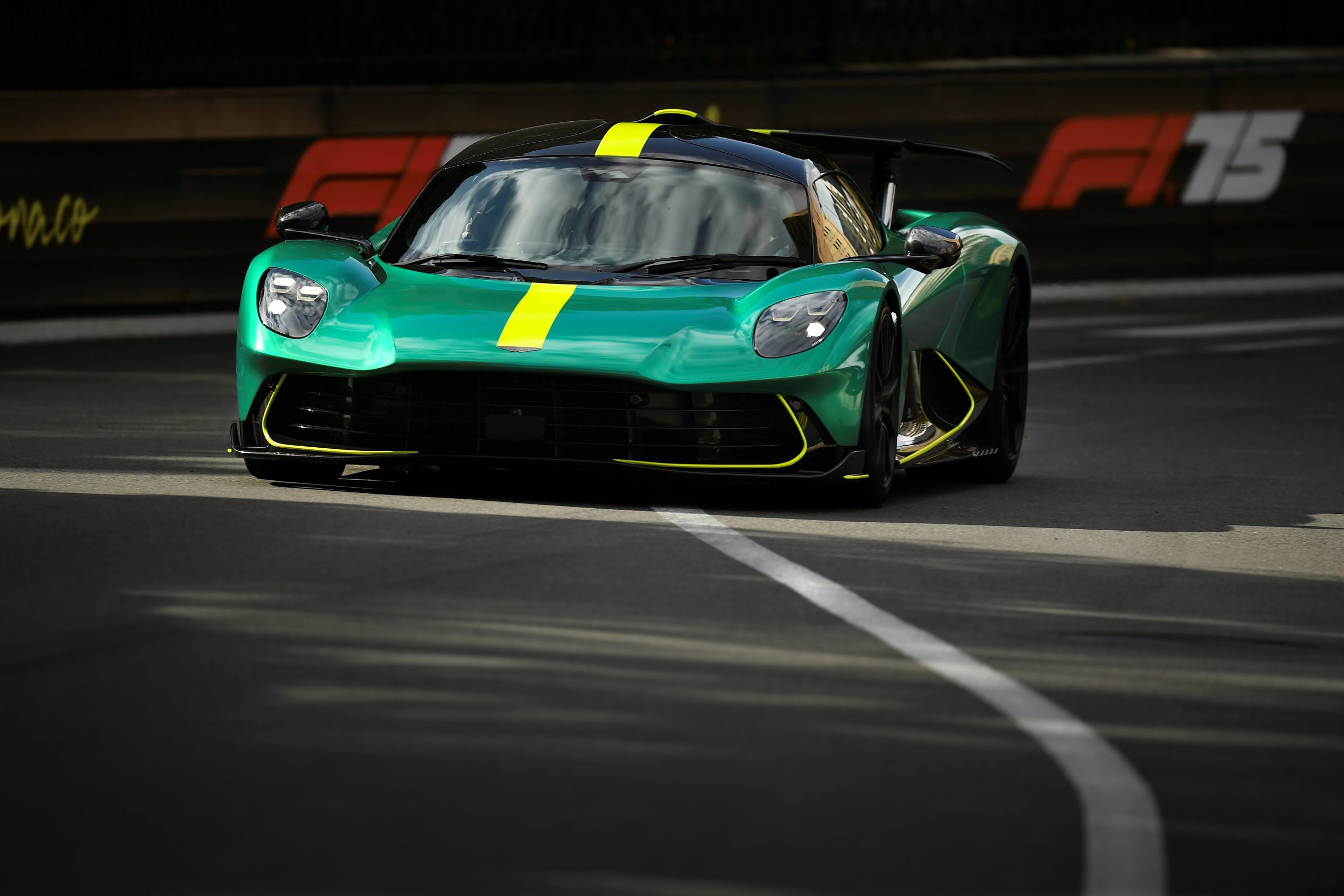 Aston Martin Valhalla