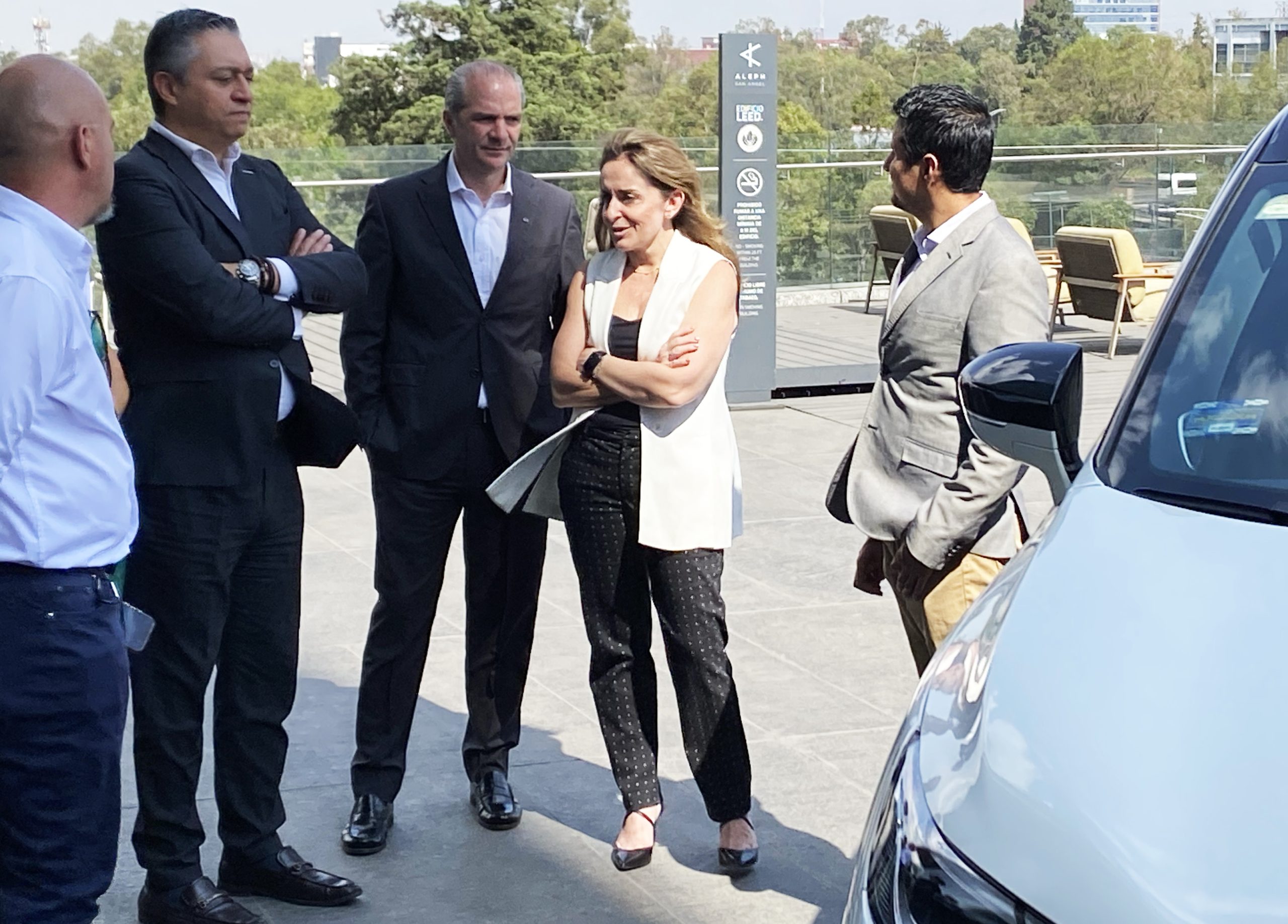 Infiniti colabora con Bárbara Anderson