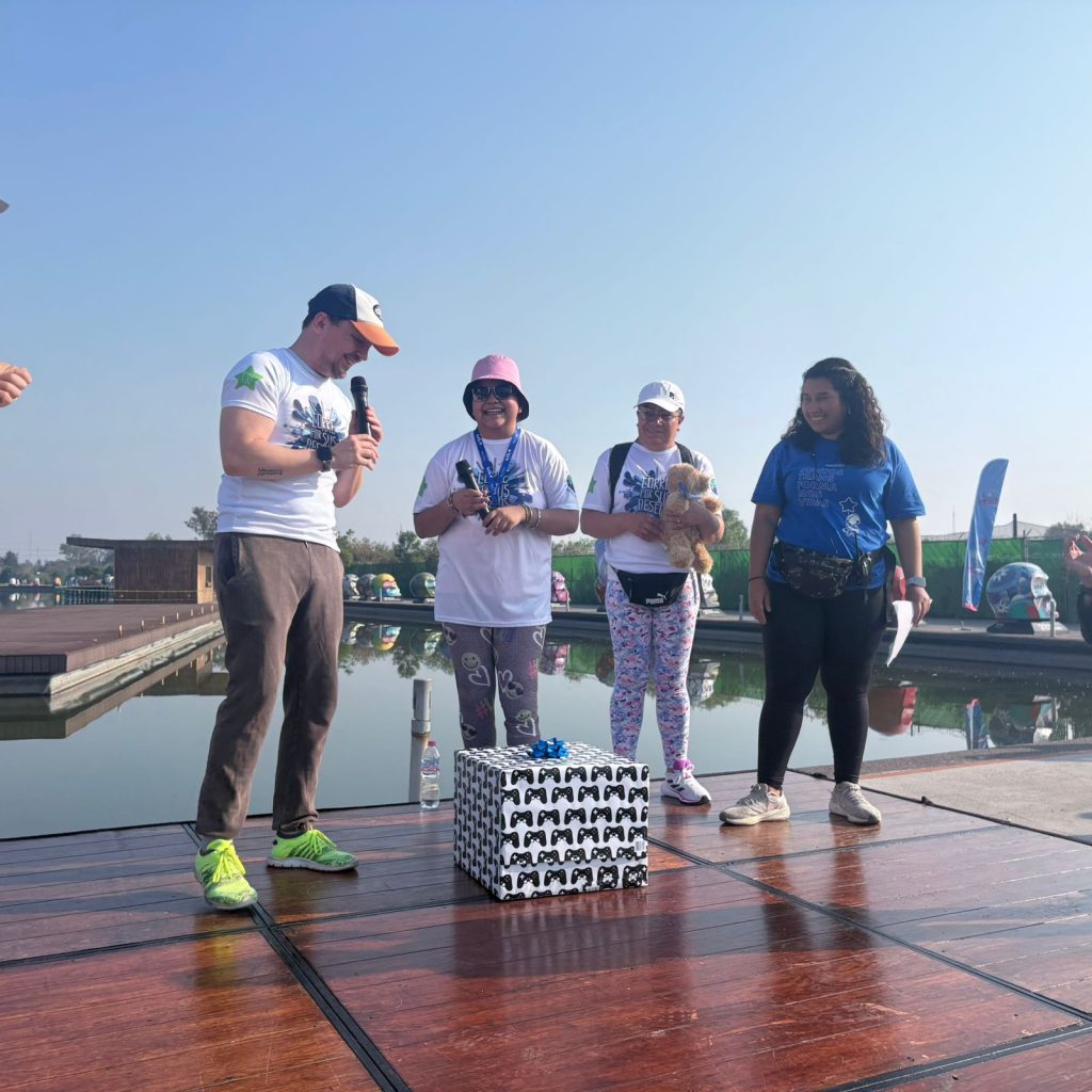 Kia entregó el deseo 2 mil de Make A Wish