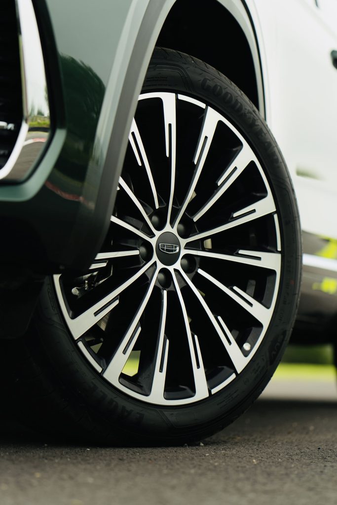 prueba de manejo Geely Monjaro