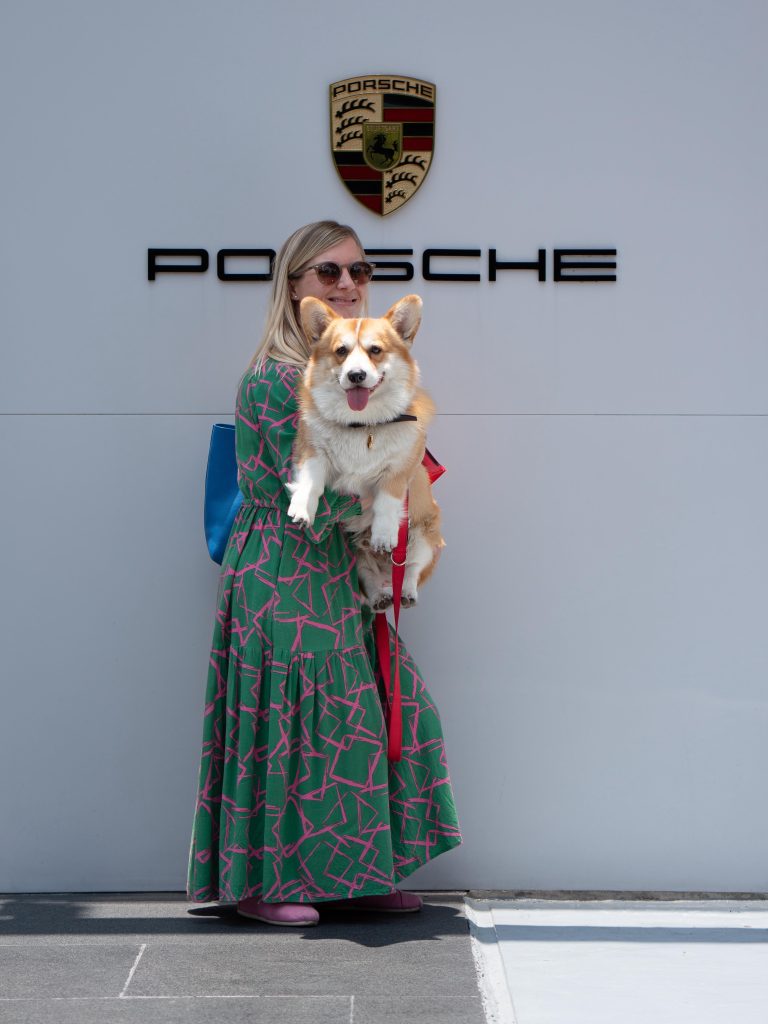 Día Mundial del Perro en Porsche