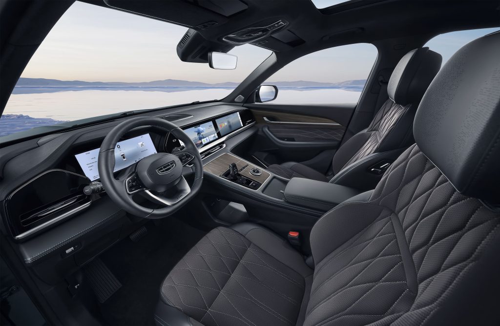 interiores Geely Monjaro