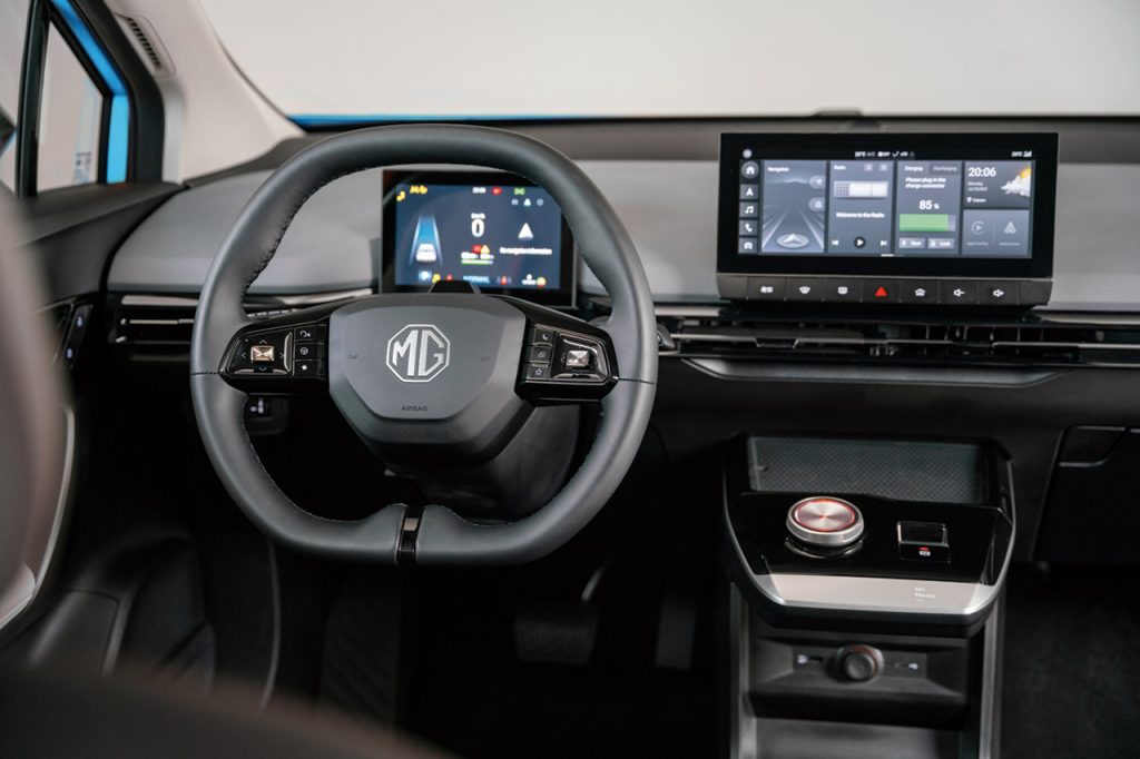 interior MG4 X POWER