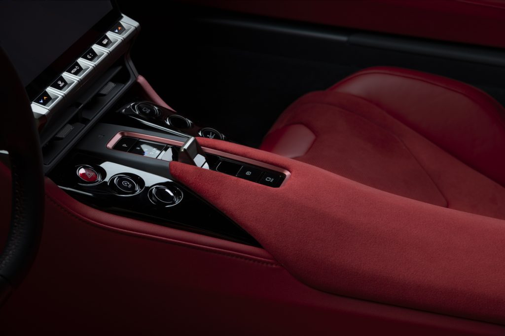 interior Toyota GR GT