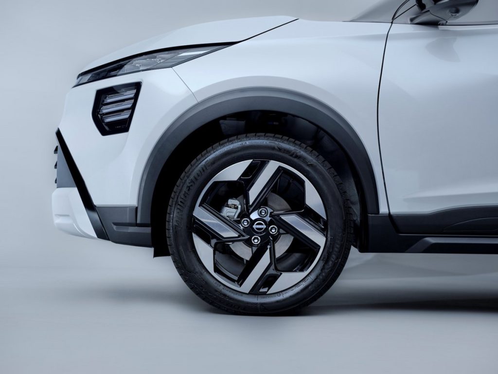 Rines de cuatro birlos del Nissan Kite