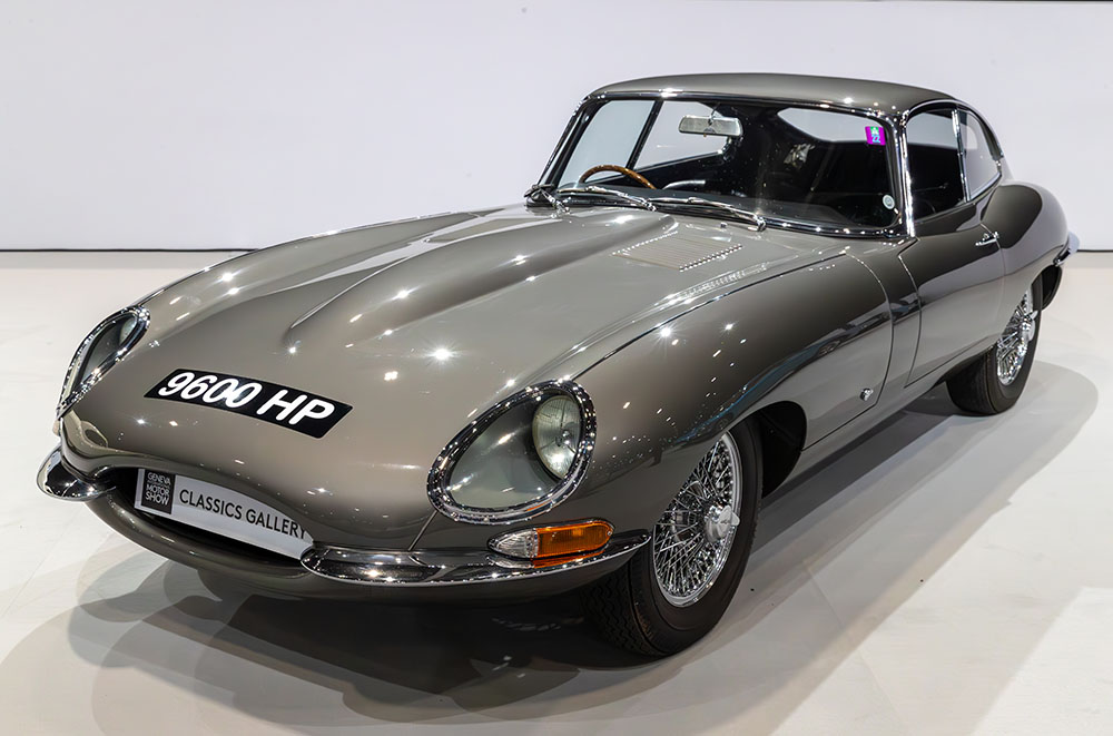 Jaguar E-Type
Wikimedia Commons - Matti Blume