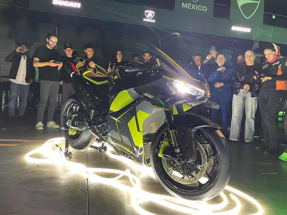 Panigale V4 Lamborghini México