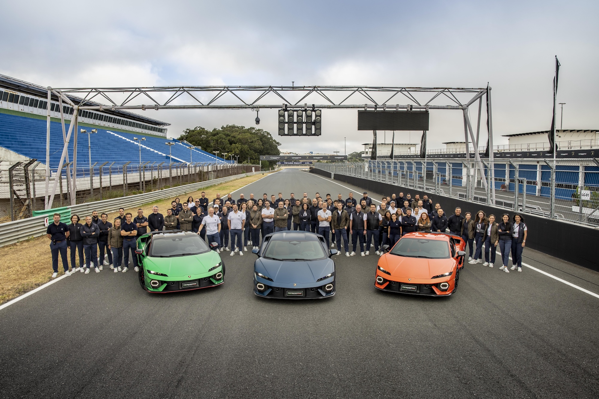Reporta Lamborghini 10 mil 747 unidades colocadas en 2025