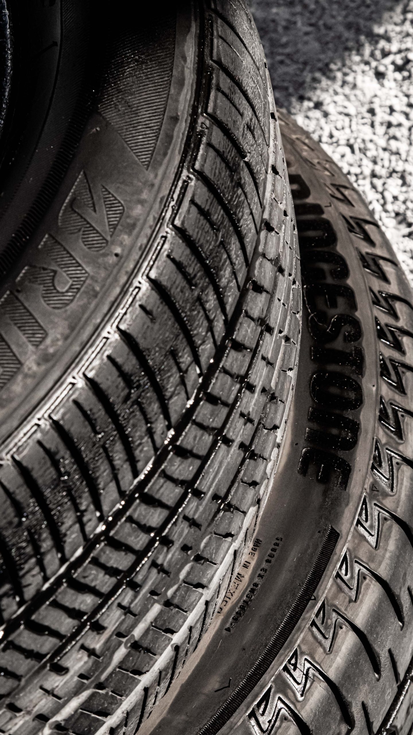 Neumáticos usados reducen capacidades del auto.