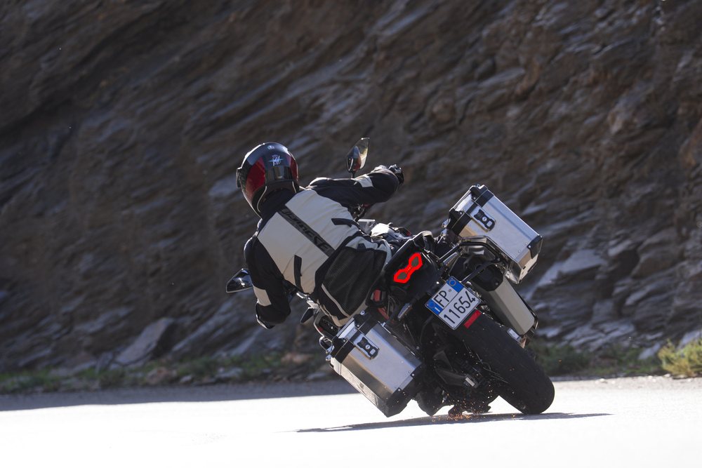 MV Agusta Enduro Veloce 2026