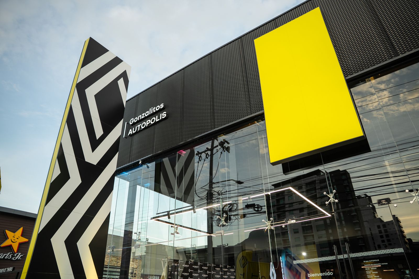 Concesionario Renault Store en Monterrey