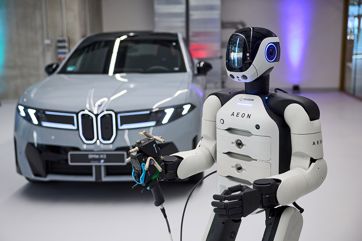 Androide AEON en planta BMW