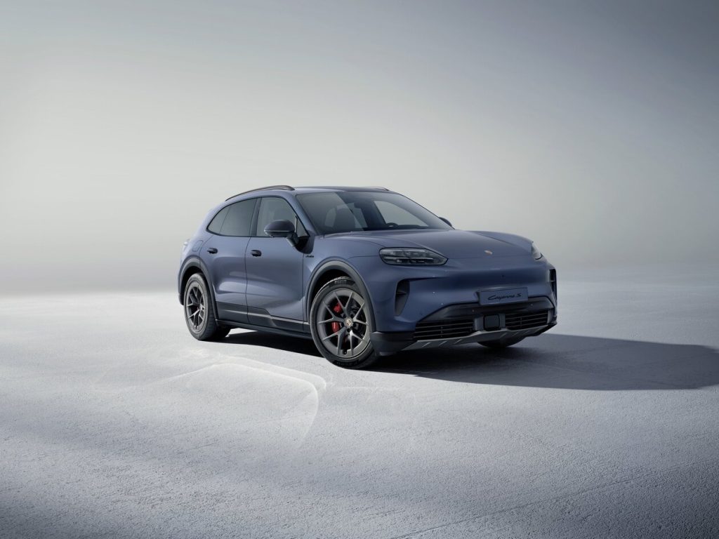 Porsche Cayenne S Electric