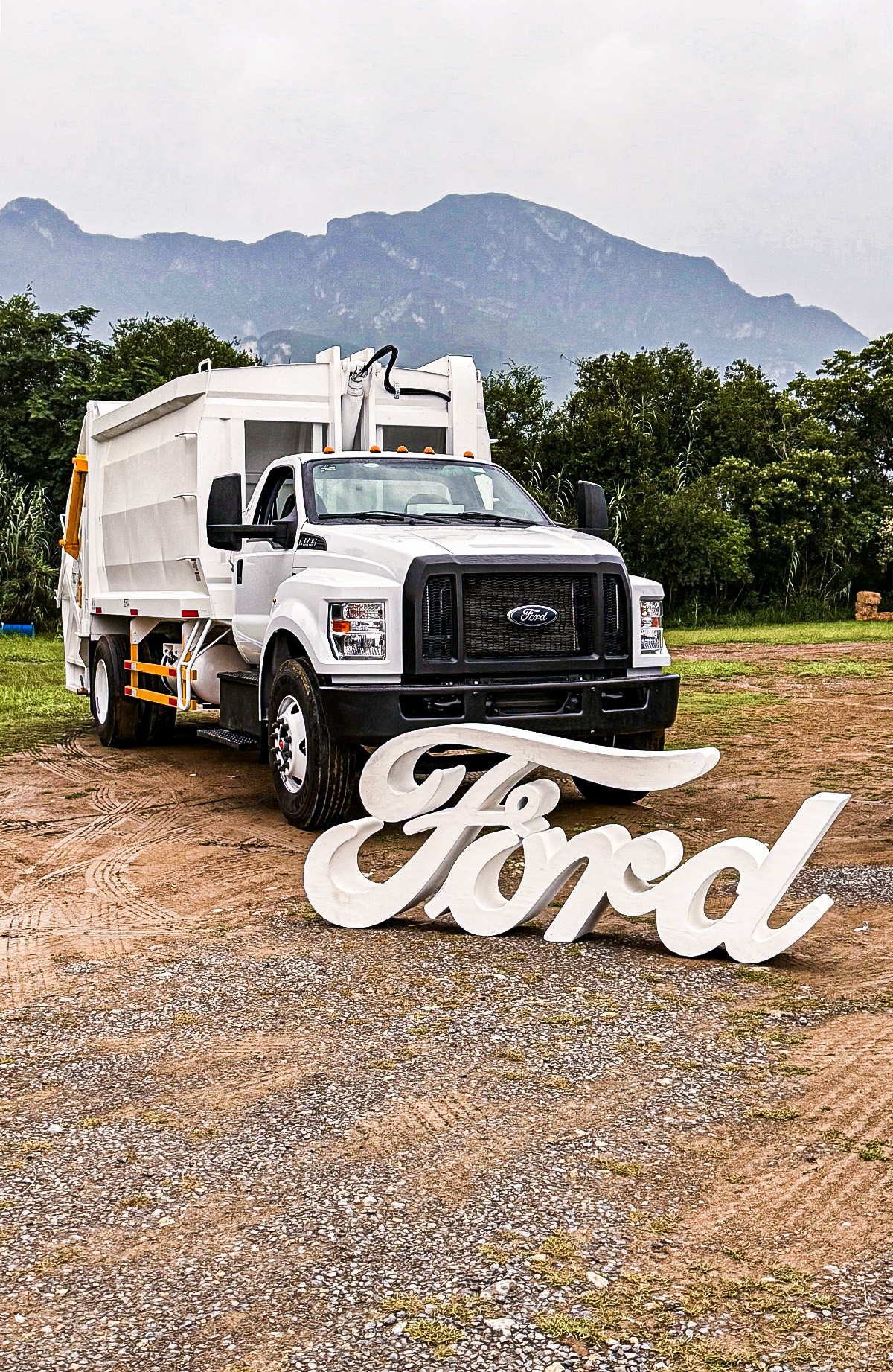 Ford F-650