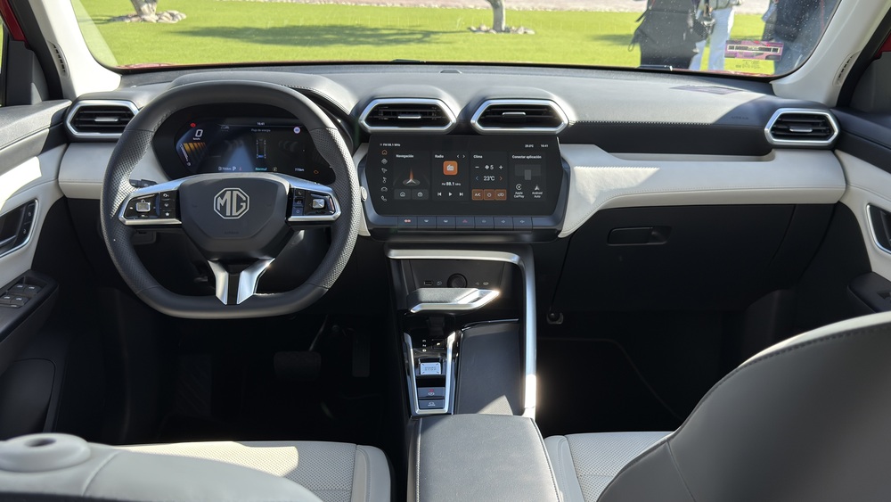MG ZS Hybrid+