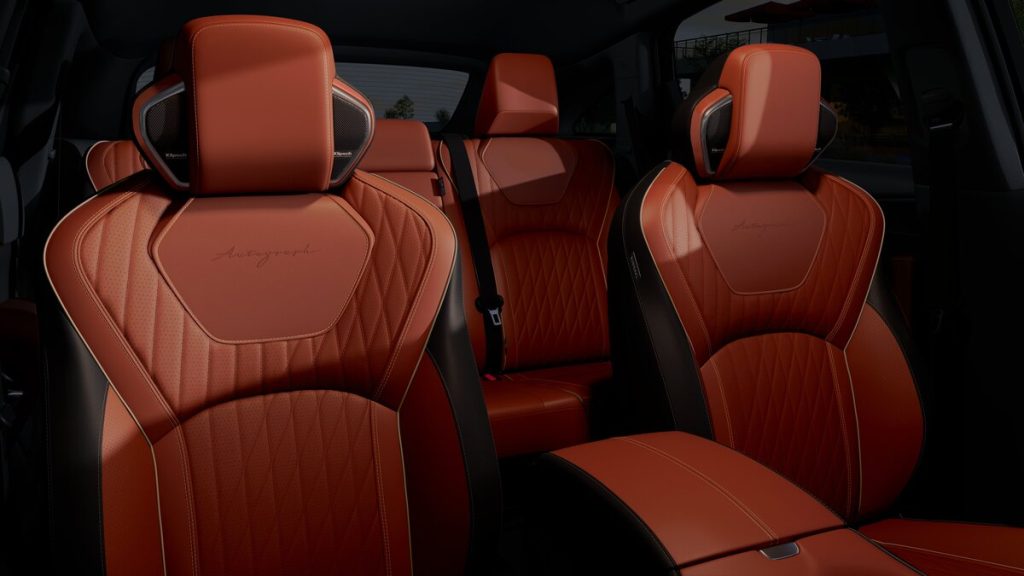interior INFINITI QX65