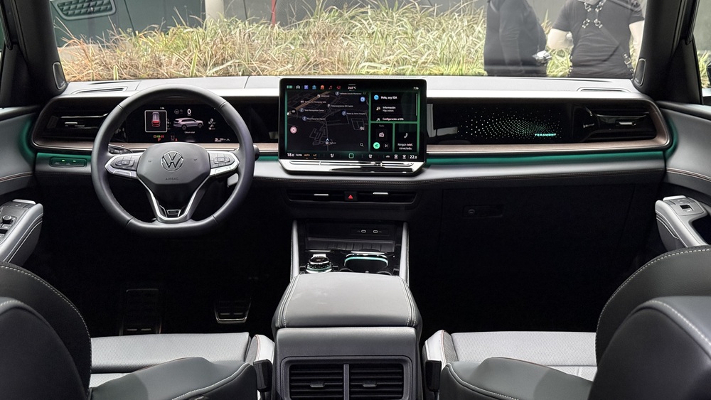 Pantalla Volkswagen Teramont 2027